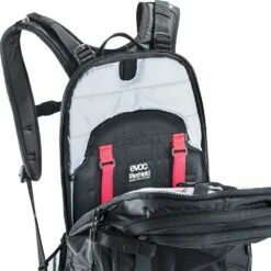 EVOC FR TRAIL BLACKLINE 20L BLACK 5 EVOC FR TRAIL BLACKLINE 20L BLACK -Outlet SHIMANO Store 100104100 fr trail blackline dt6 large 214606 1024x