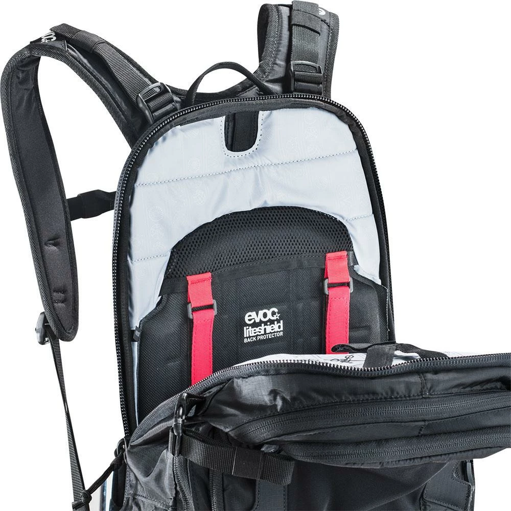 EVOC FR TRAIL BLACKLINE 20L BLACK 3 EVOC FR TRAIL BLACKLINE 20L BLACK – Bild 3