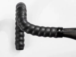 Bontrager Perf Line Lenkerband-Set Schwarz -Outlet SHIMANO Store BontragerPerflineHandlebarTape 37298 E Alt2 1024x