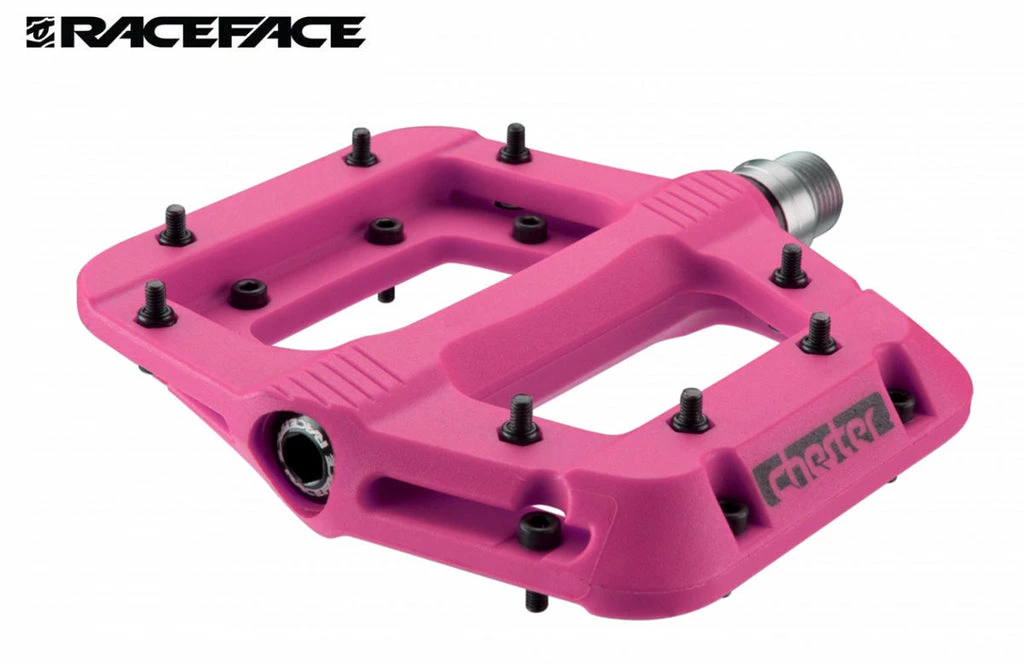 RACE FACE Chester Pedal Magenta 1 RACE FACE Chester Pedal Magenta