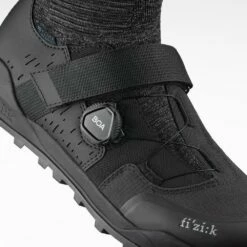 FIZIK TERRA CLIMA X2 Black 8 FIZIK TERRA CLIMA X2 Black -Outlet SHIMANO Store terra clima x2 black black detail1 1 25 608703 1024x